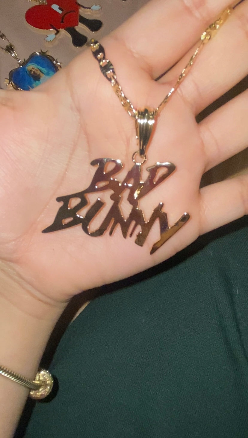 Bad Bunny Heart Chain – Heidy's Beauty