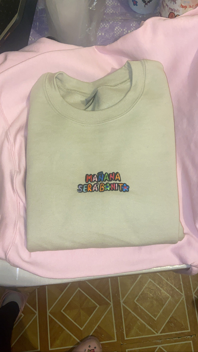 Mañana Será Bonito Embroidered Crewneck