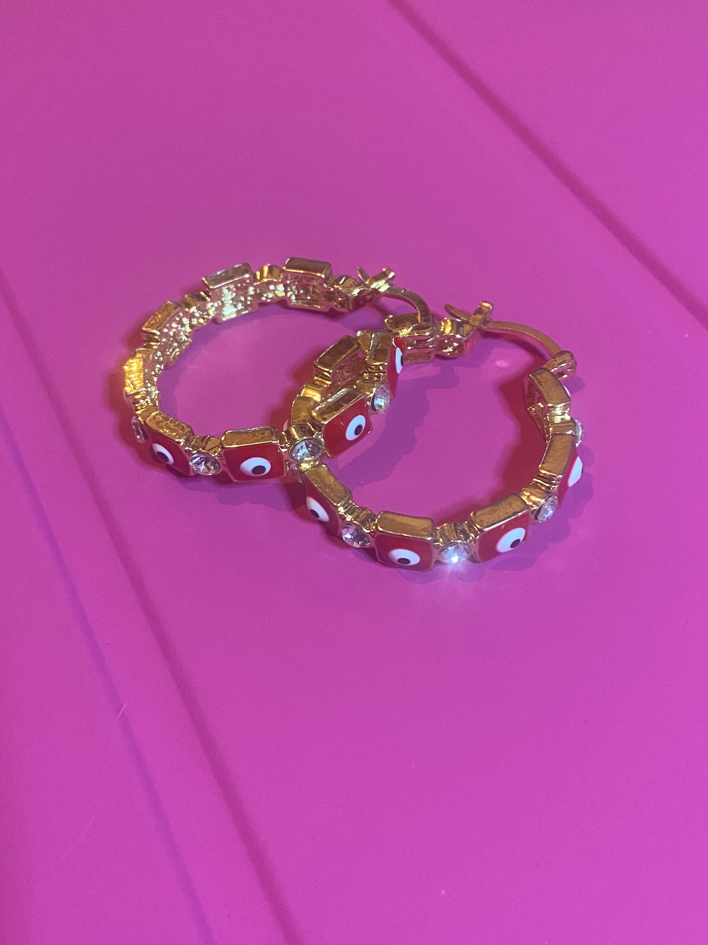 Red Mal de Ojo Hoops