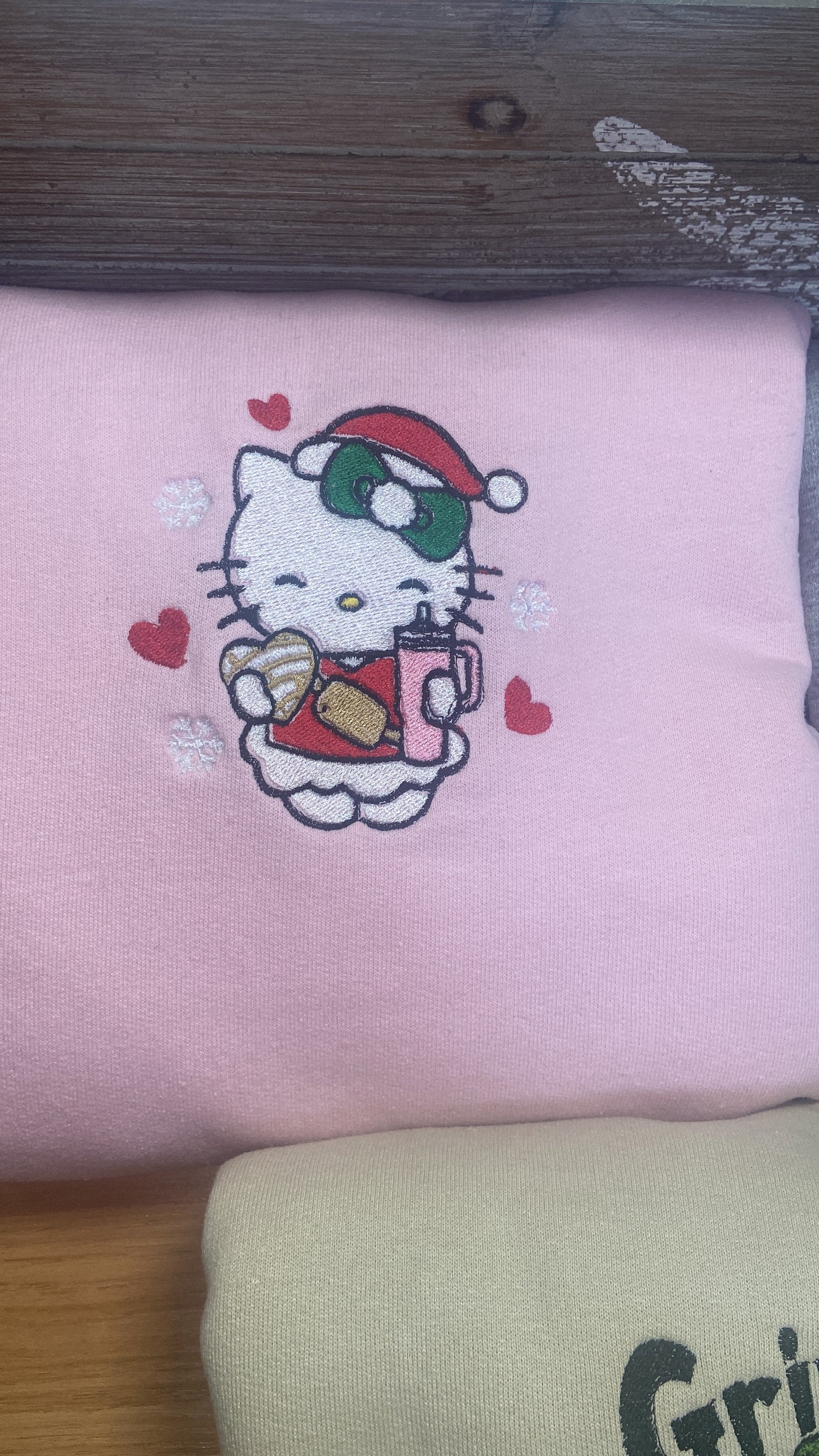 Hello Kitty Concha Stanley Sweater