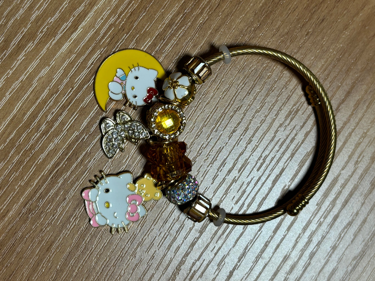 Hello Kitty Luna Bear Charm Bracelet