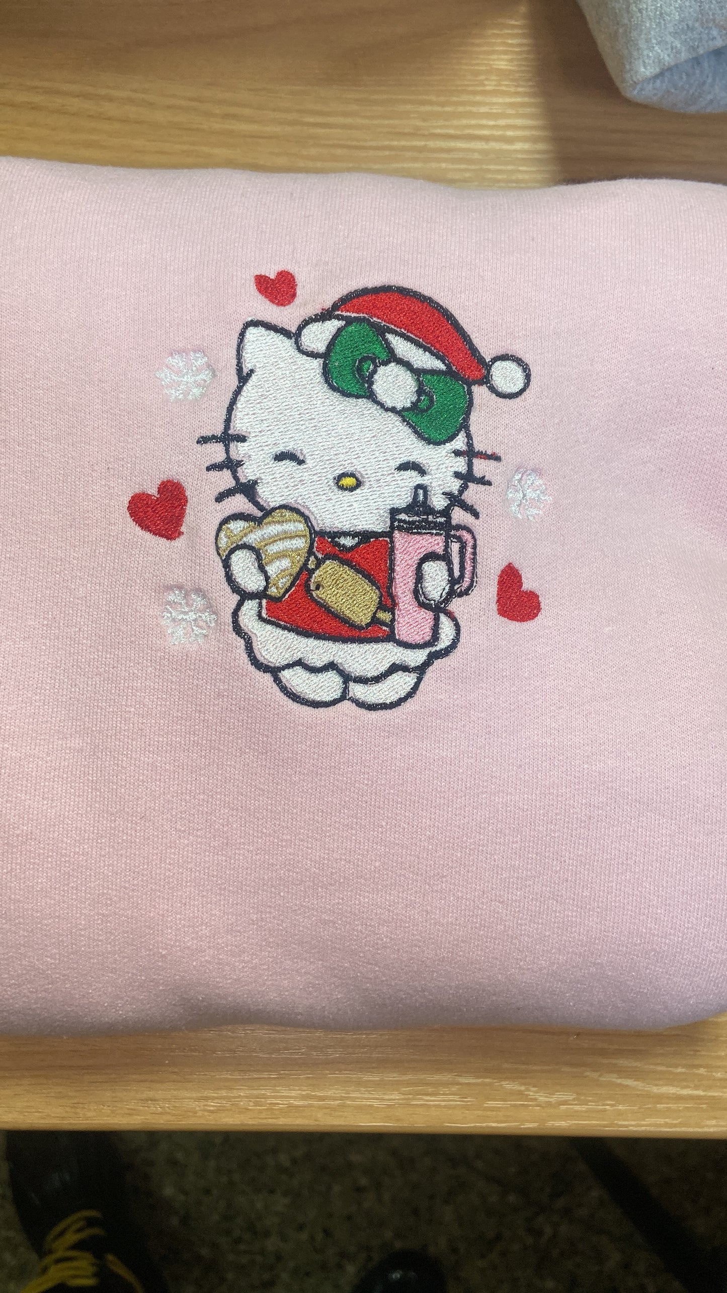 Hello Kitty Concha Stanley Sweater