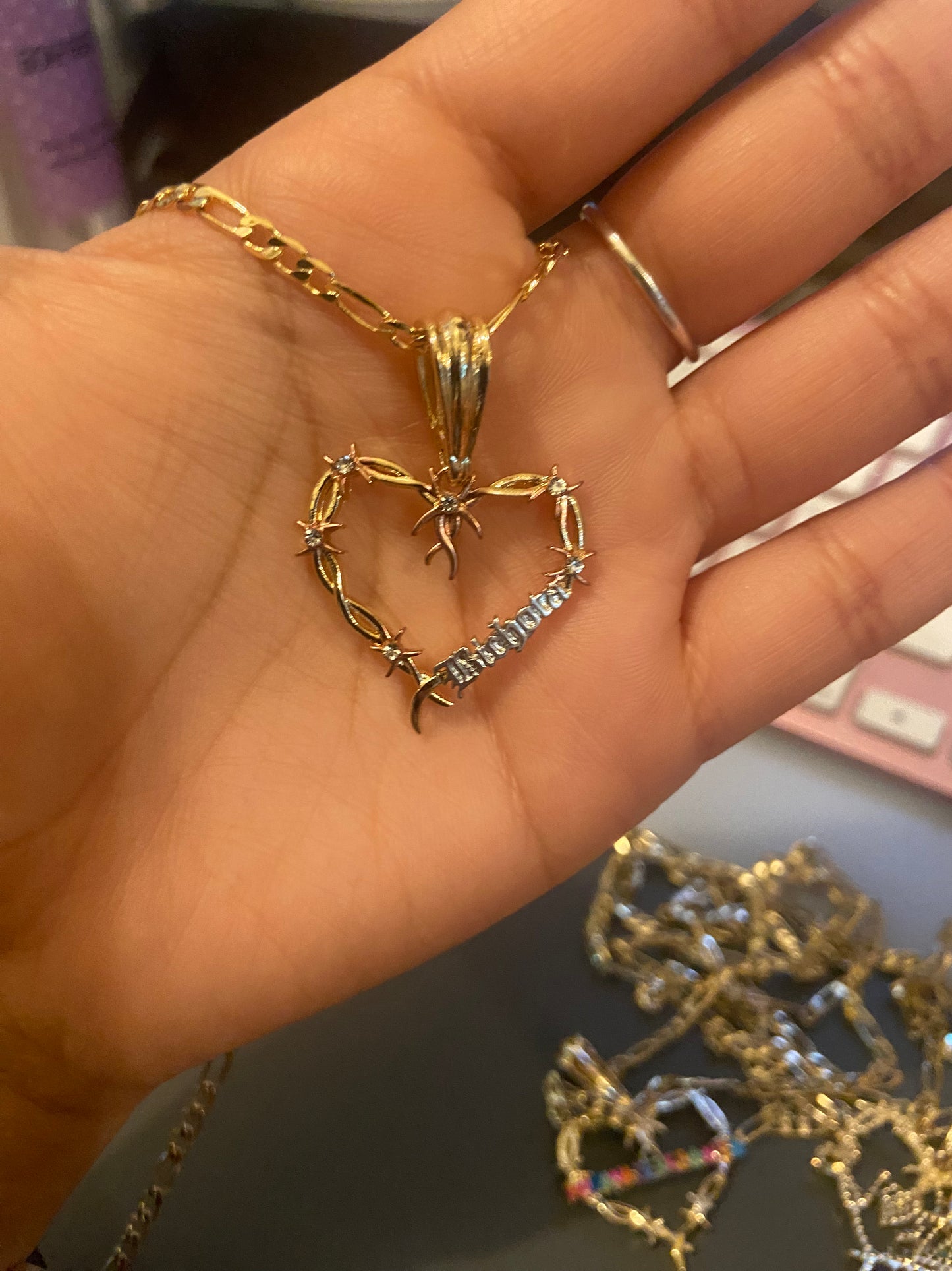 Bichota Heart Necklace